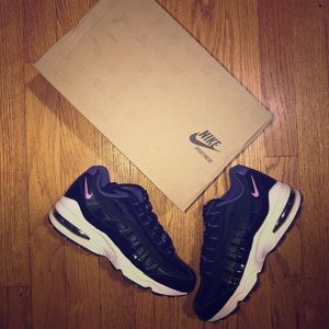 Nike Air Max 95 LE (GS).